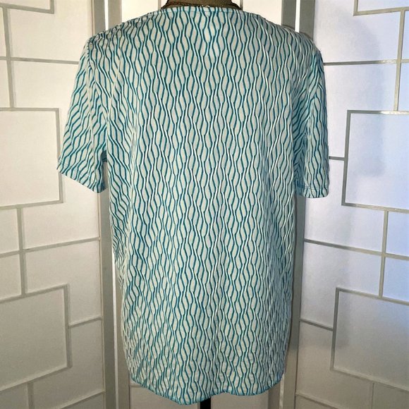 Alfred Dunner Keyhold Neck Patchwork Top - Picture 3 of 13